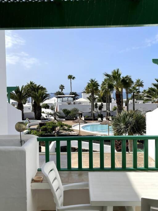 Precioso Rincon Entre El Mar Y Los Volcanes Costa Teguise Exterior photo